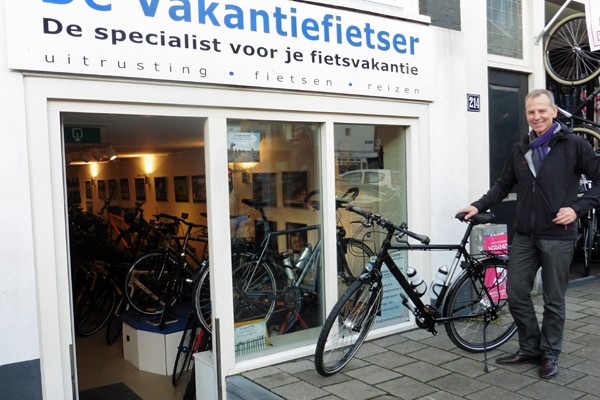 Bernd is super trots op z'n nieuwe Koga