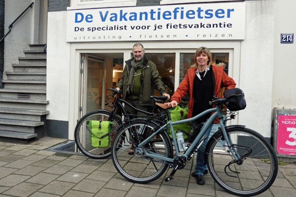 Dirk en Linda met hun twee travelmasters.