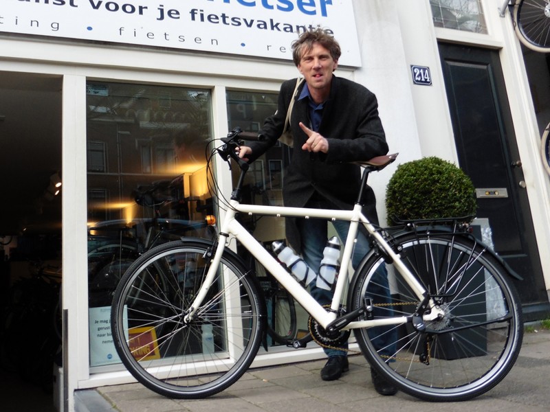 Santos_TM28_Der_klant_Rob